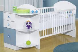 berço : quarto de bebê